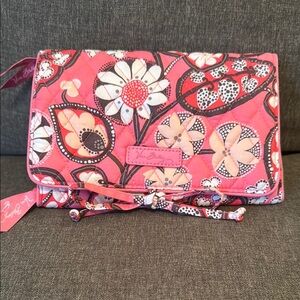Vera Bradley Blush Pink All Wrapped Up Jewelry Roll